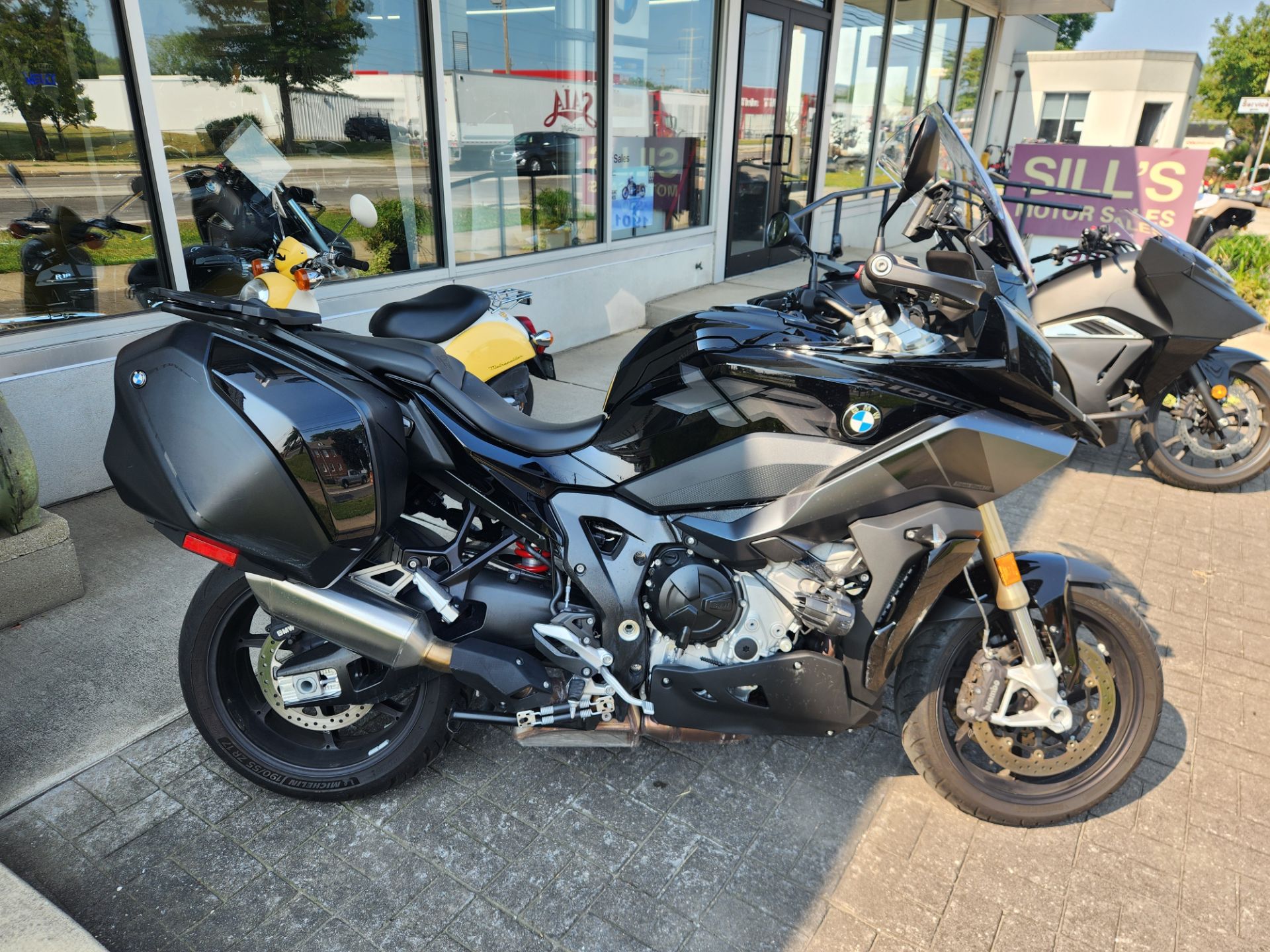 2023 BMW S 1000 XR in Cleveland, Ohio