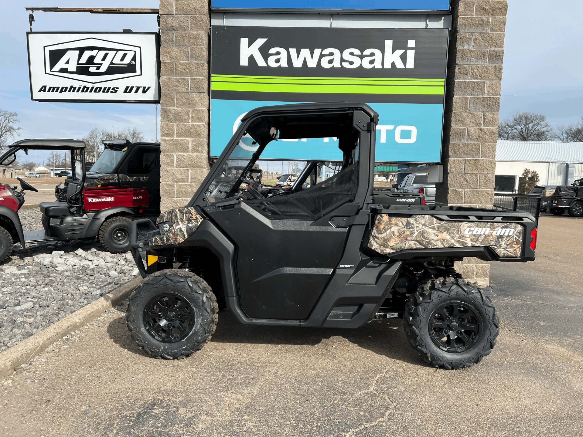 2024 Can-Am Defender XT HD7 in Dyersburg, Tennessee - Photo 2
