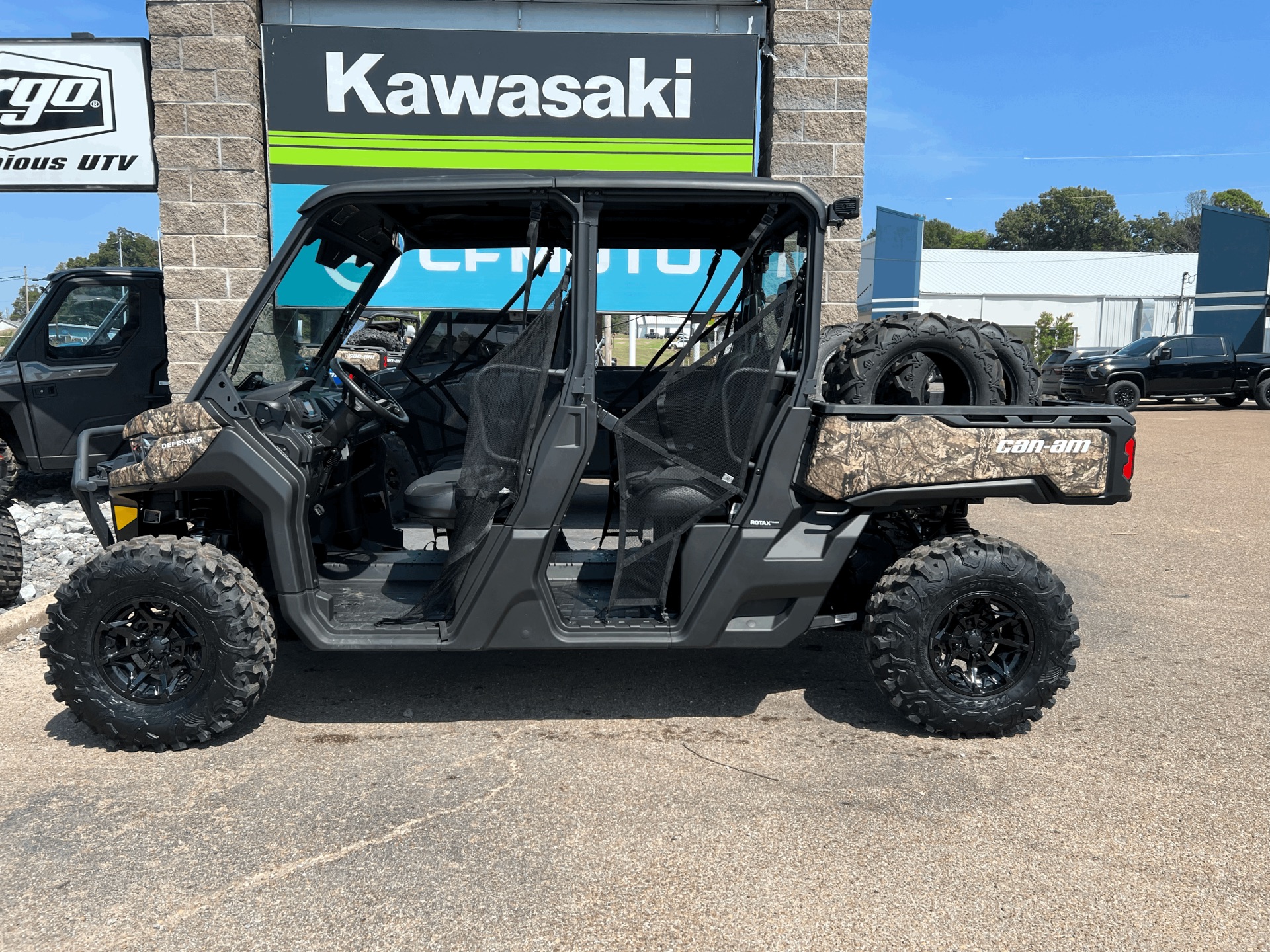 2023 Can-Am Defender MAX XT HD9 in Dyersburg, Tennessee - Photo 2