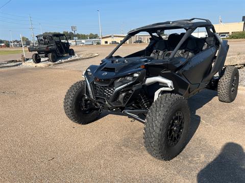 2024 Can-Am Maverick R X RS in Dyersburg, Tennessee - Photo 10