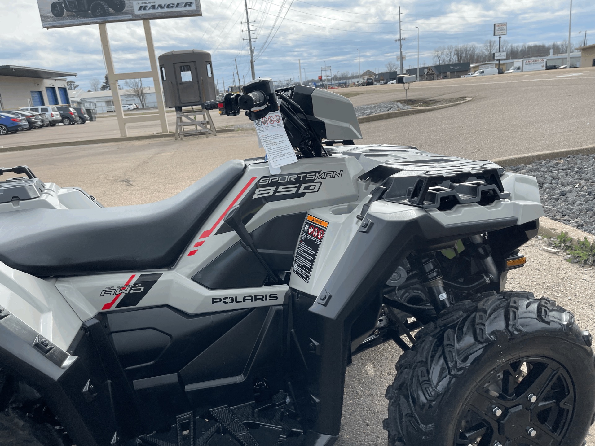 2023 Polaris Sportsman 850 Premium in Dyersburg, Tennessee - Photo 8