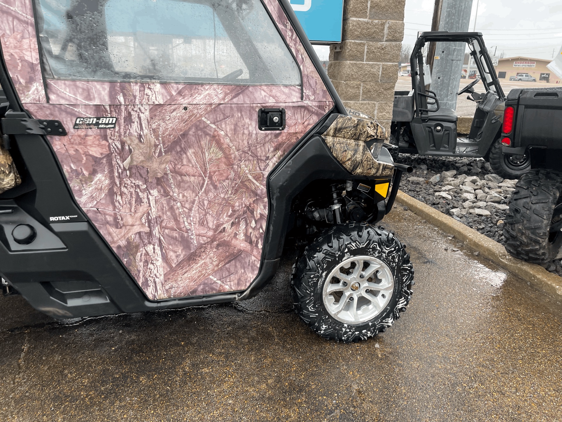 2018 Can-Am Defender XT HD10 in Dyersburg, Tennessee - Photo 4