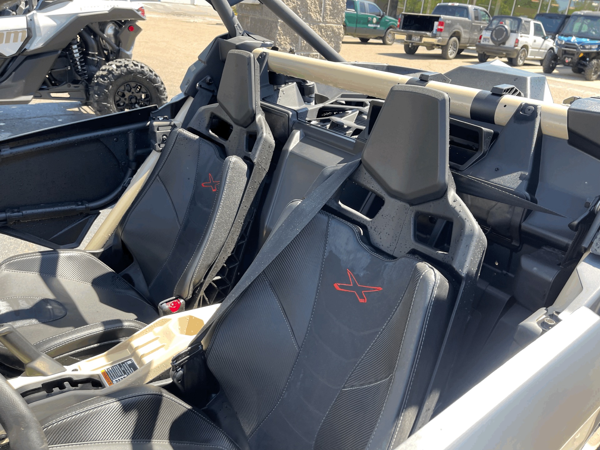 2023 Can-Am Maverick X3 X RC Turbo RR 64 in Dyersburg, Tennessee - Photo 10