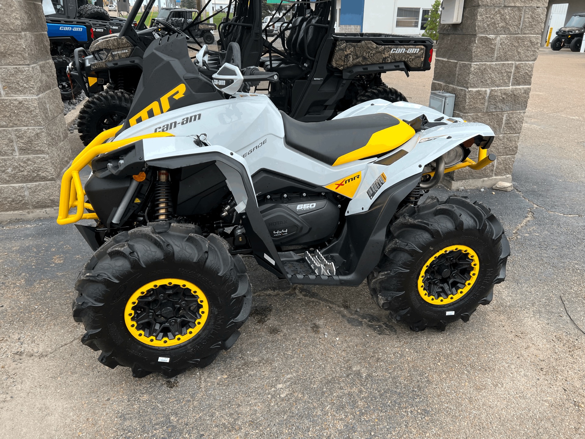 2023 Can-Am Renegade X MR 650 in Dyersburg, Tennessee - Photo 3
