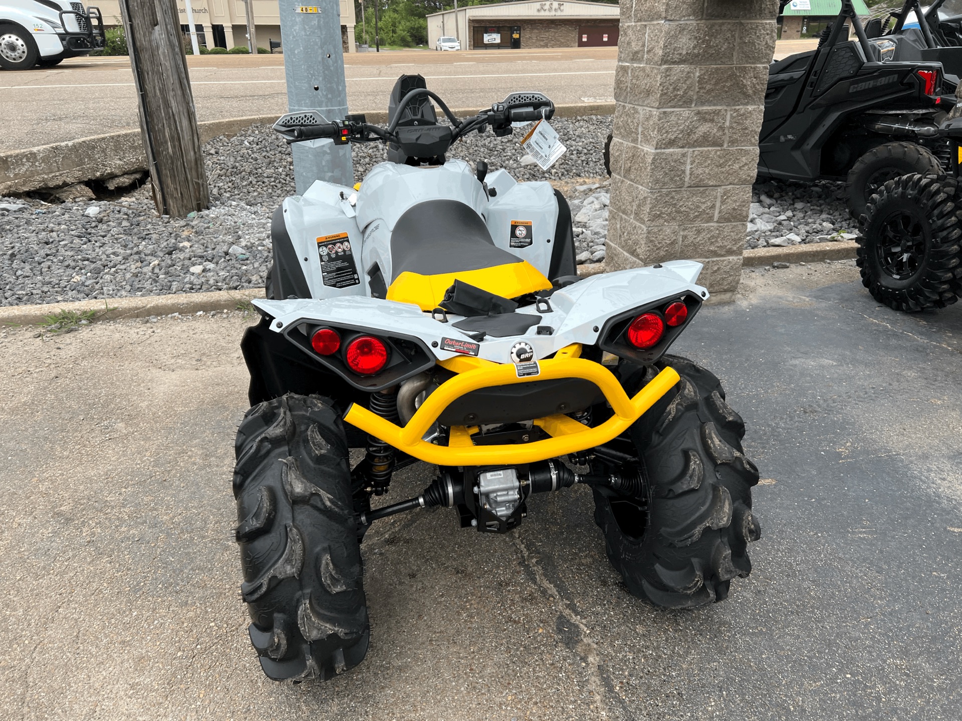 2023 Can-Am Renegade X MR 650 in Dyersburg, Tennessee - Photo 8