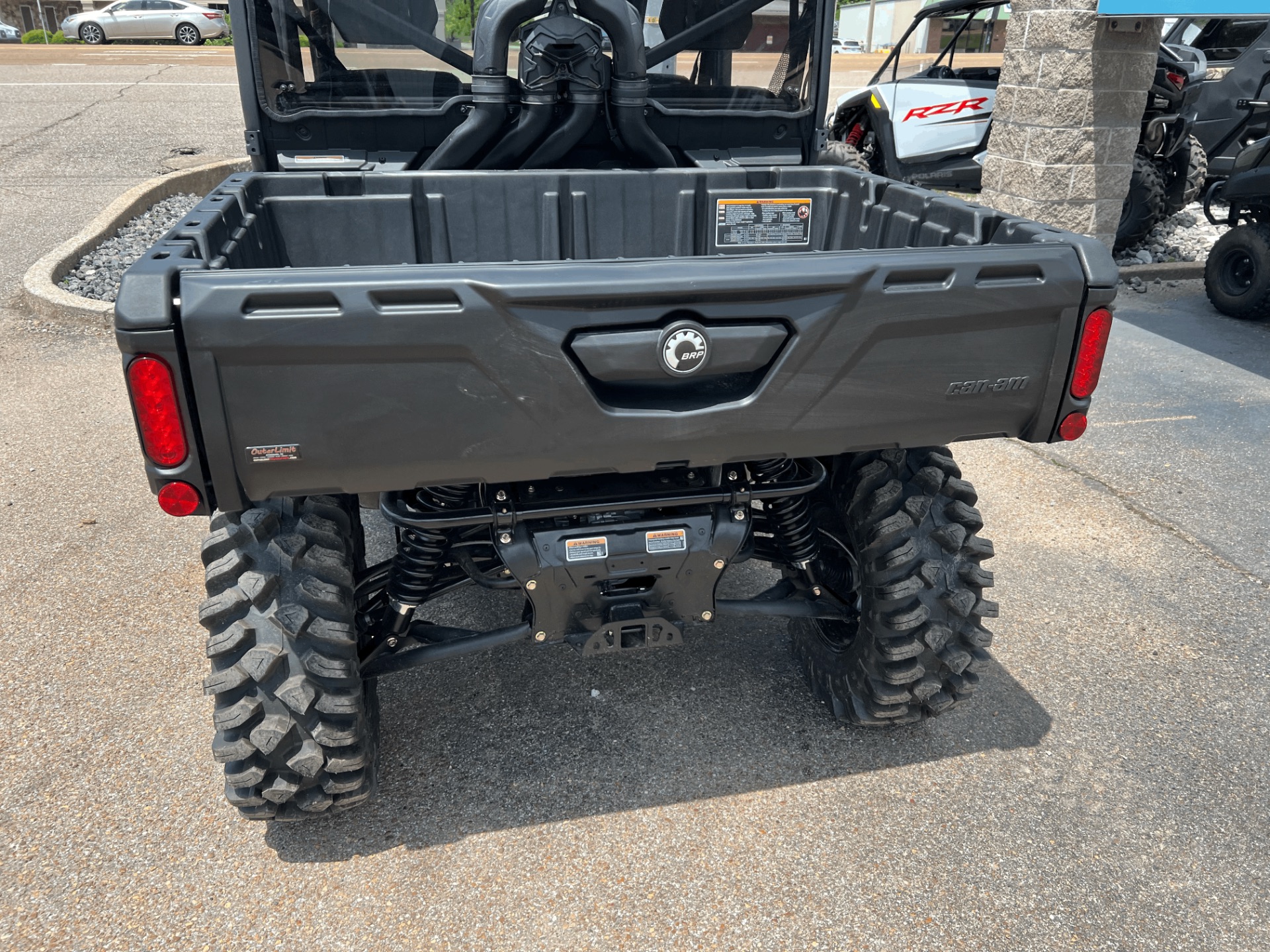 2024 Can-Am Defender MAX X MR HD10 in Dyersburg, Tennessee - Photo 9