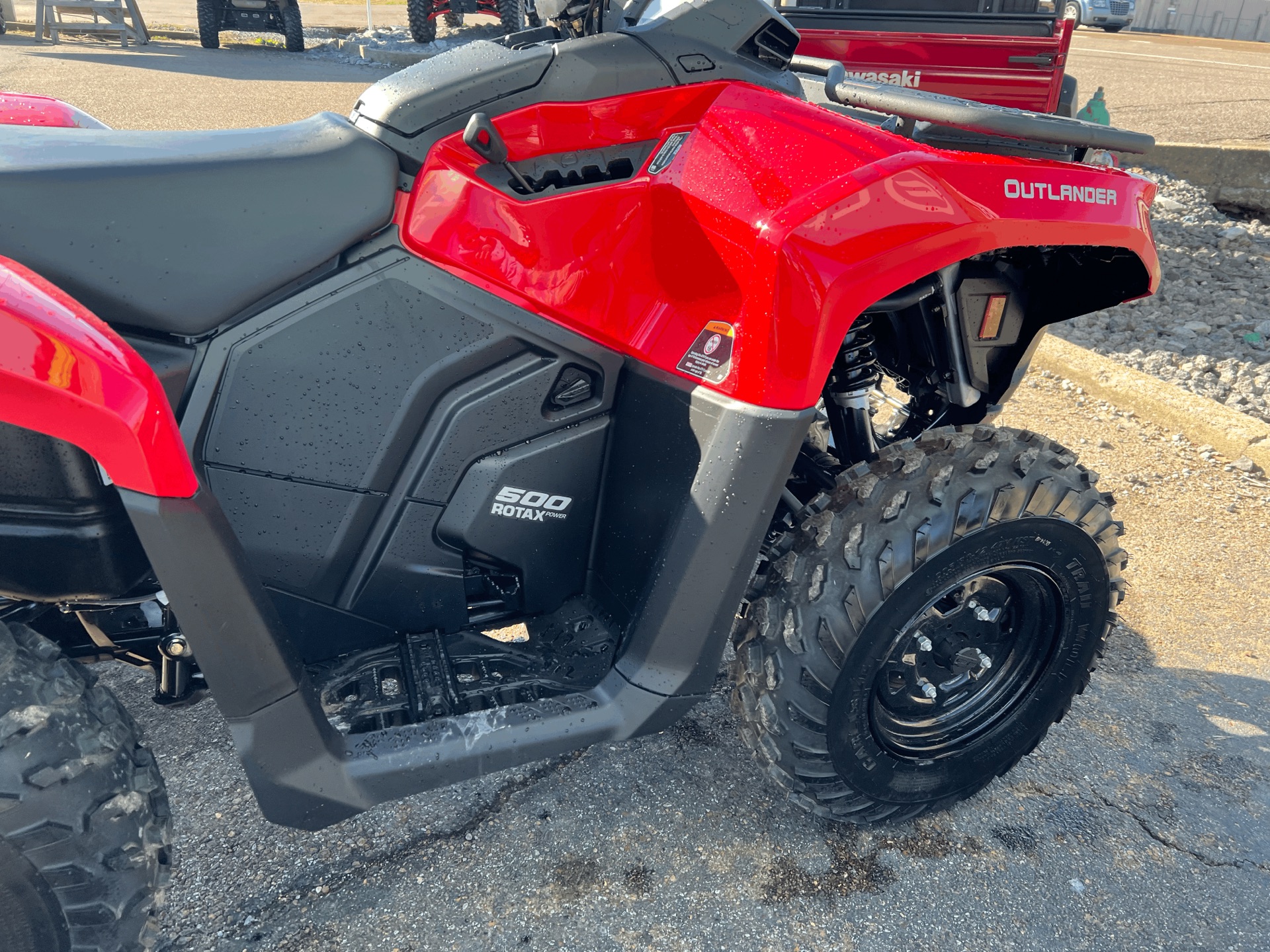 2024 Can-Am Outlander X MR 700 in Dyersburg, Tennessee - Photo 9