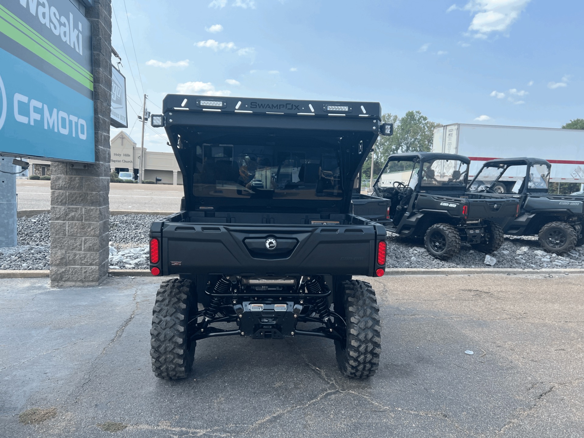 2025 Can-Am Defender Limited in Dyersburg, Tennessee - Photo 13