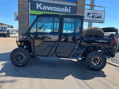 2024 Can-Am Defender MAX Lone Star CAB in Dyersburg, Tennessee - Photo 2