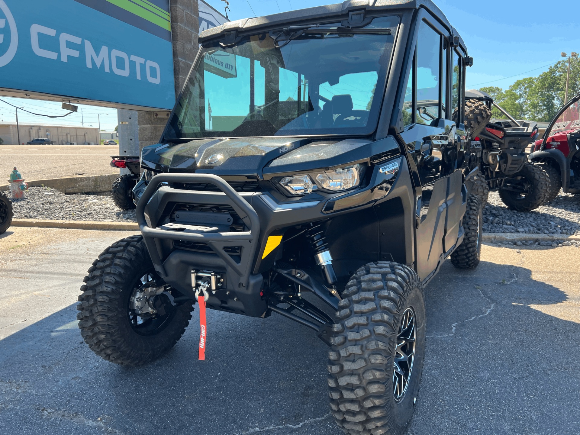 2024 Can-Am Defender MAX Lone Star CAB in Dyersburg, Tennessee - Photo 5