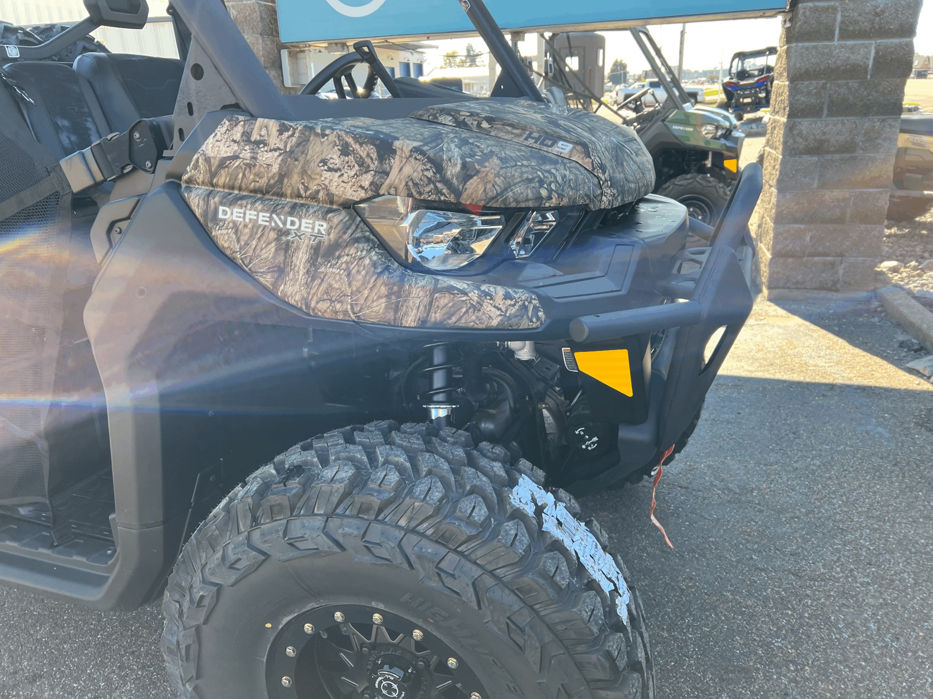 2023 Can-Am Defender XT HD9 in Dyersburg, Tennessee - Photo 5