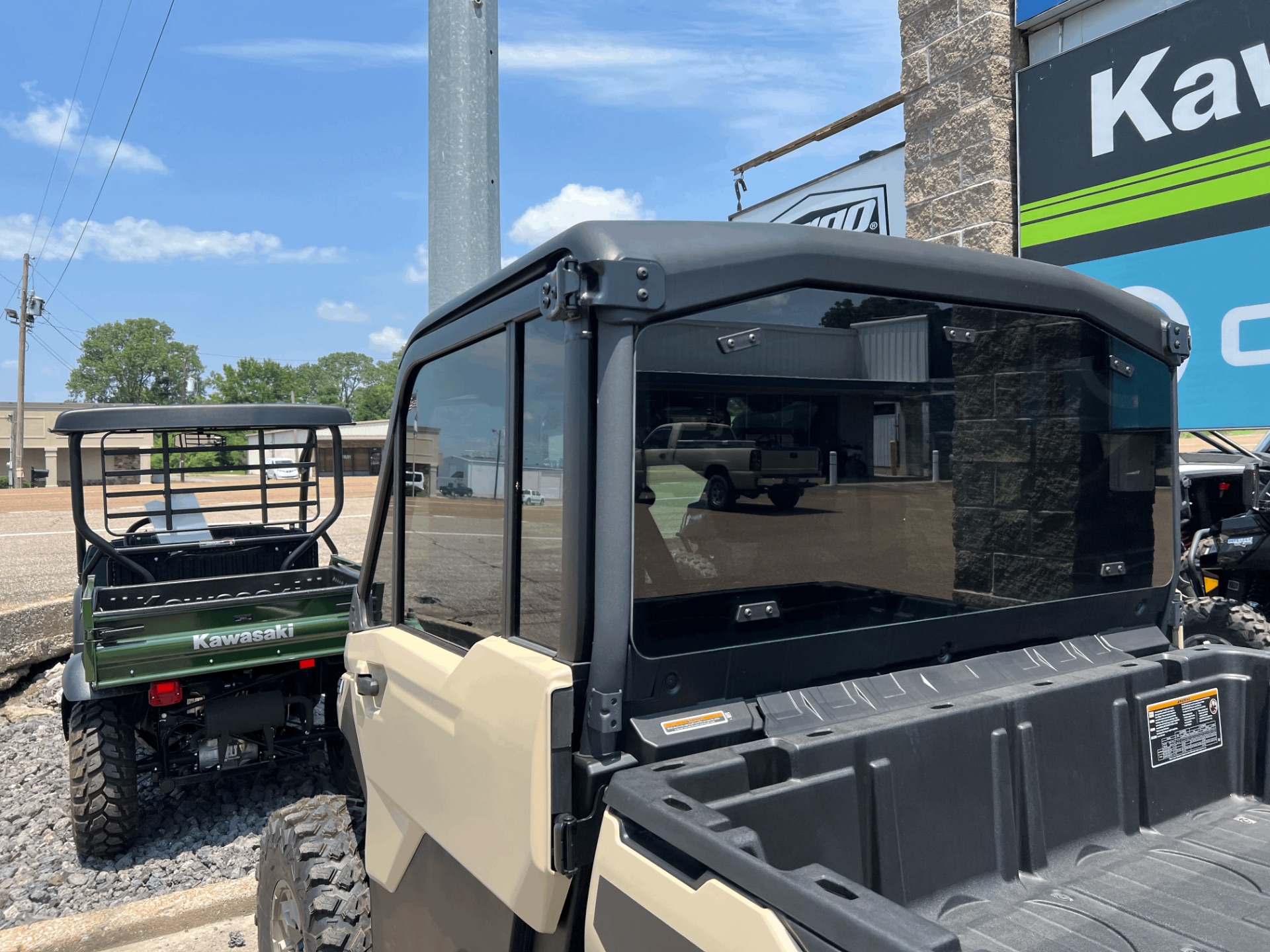 2024 Can-Am Defender Limited in Dyersburg, Tennessee - Photo 12