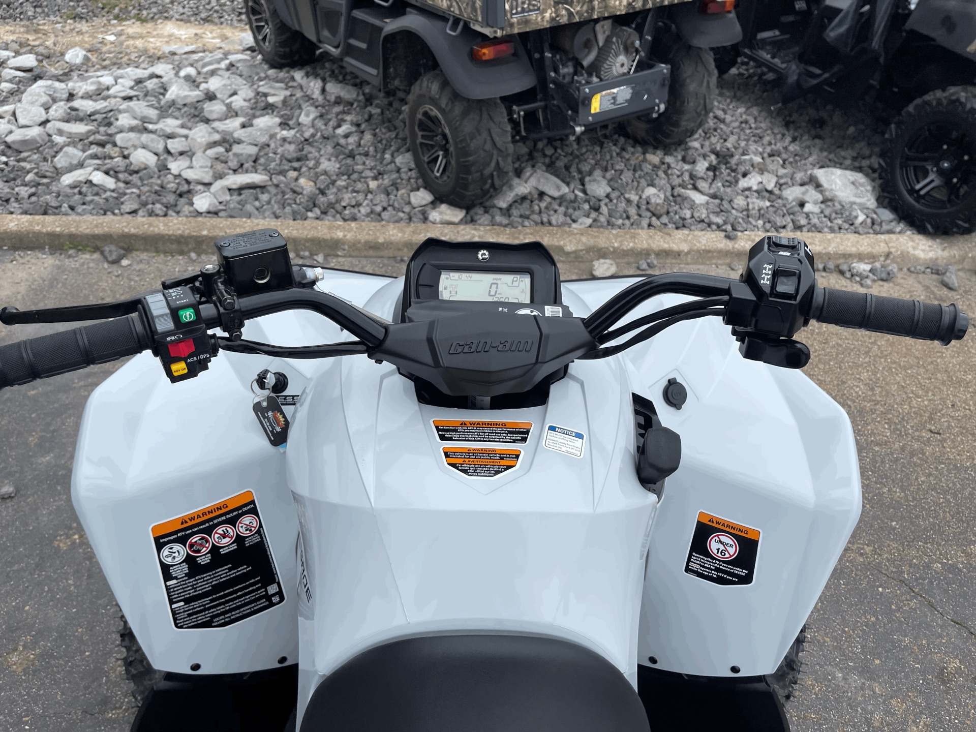 2023 Can-Am Renegade 650 in Dyersburg, Tennessee - Photo 14
