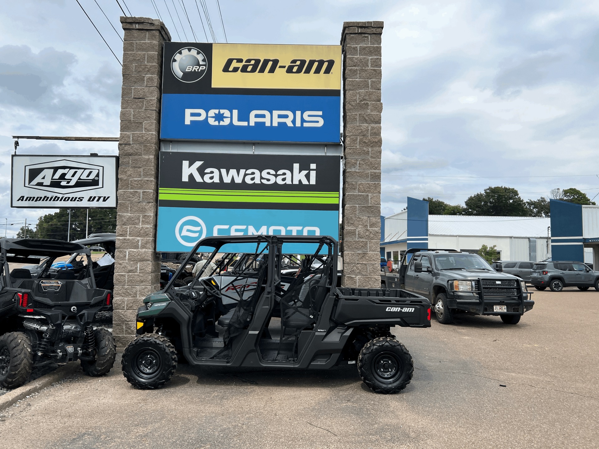 2023 Can-Am Defender MAX HD9 in Dyersburg, Tennessee - Photo 1