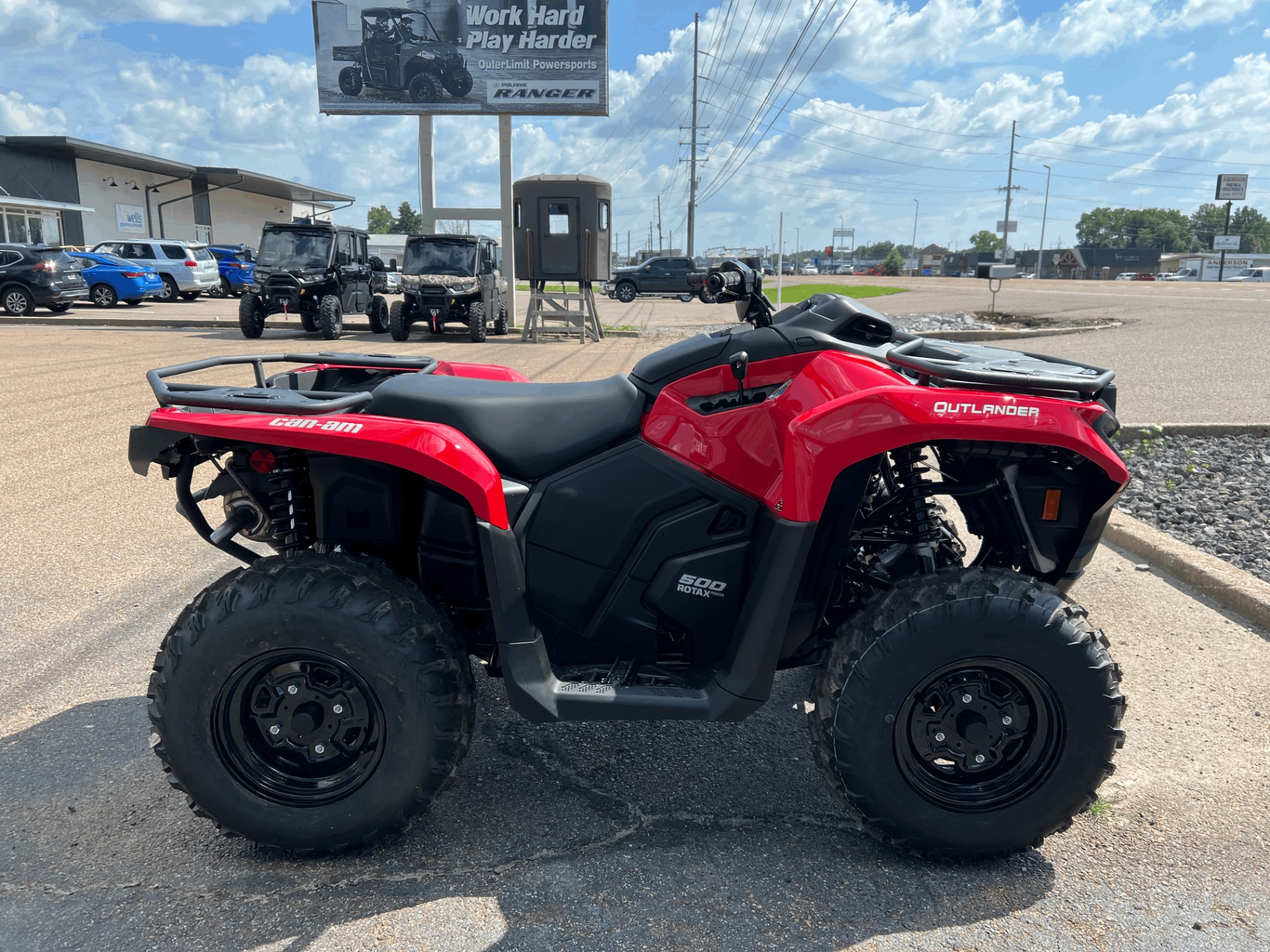 2024 Can-Am Outlander 500 in Dyersburg, Tennessee - Photo 8