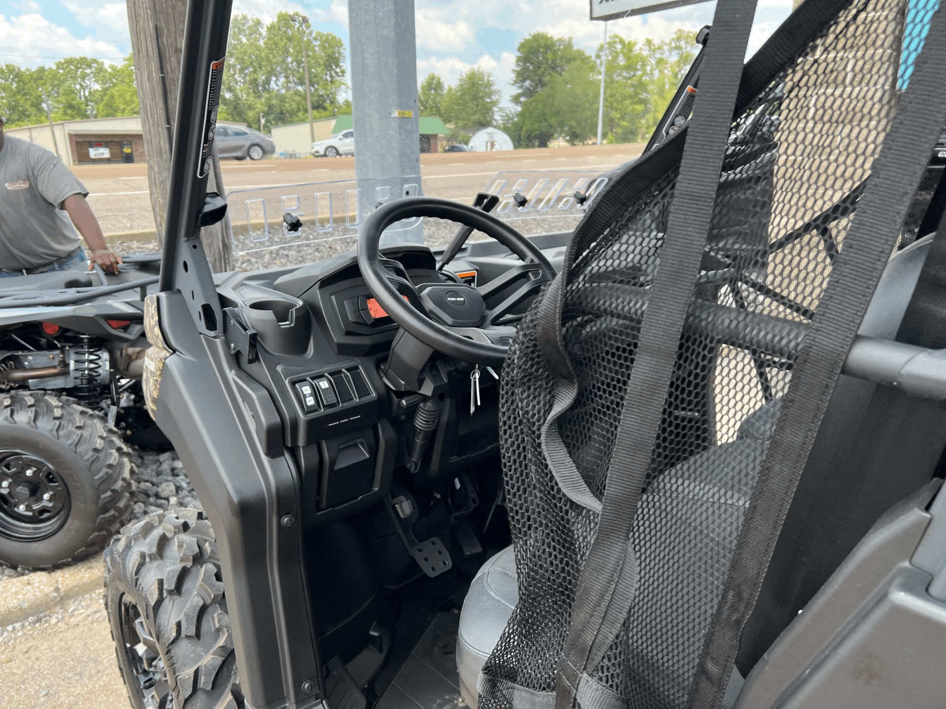 2023 Can-Am Defender XT HD10 in Dyersburg, Tennessee - Photo 12