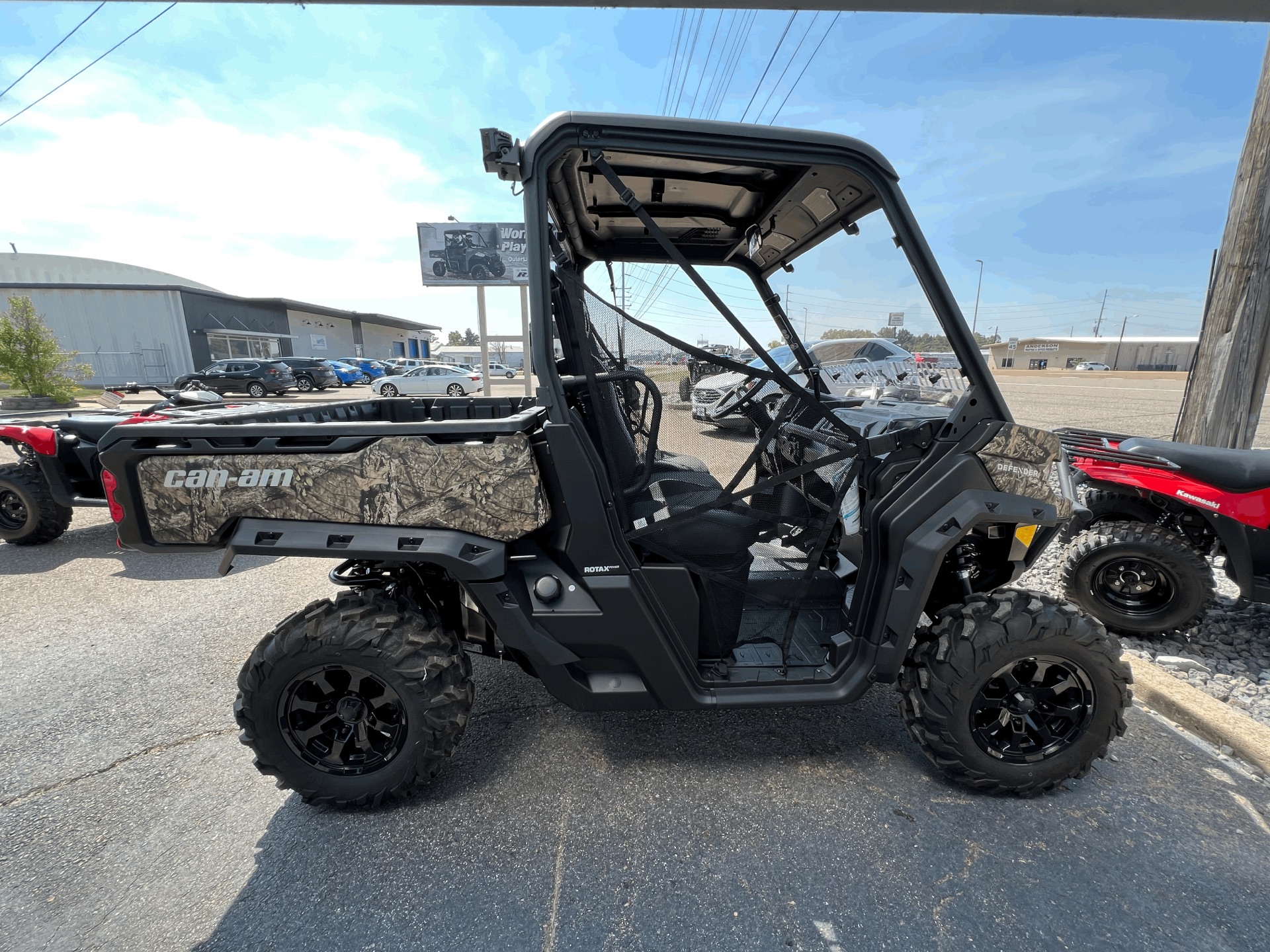 2023 Can-Am Defender XT HD10 in Dyersburg, Tennessee - Photo 9