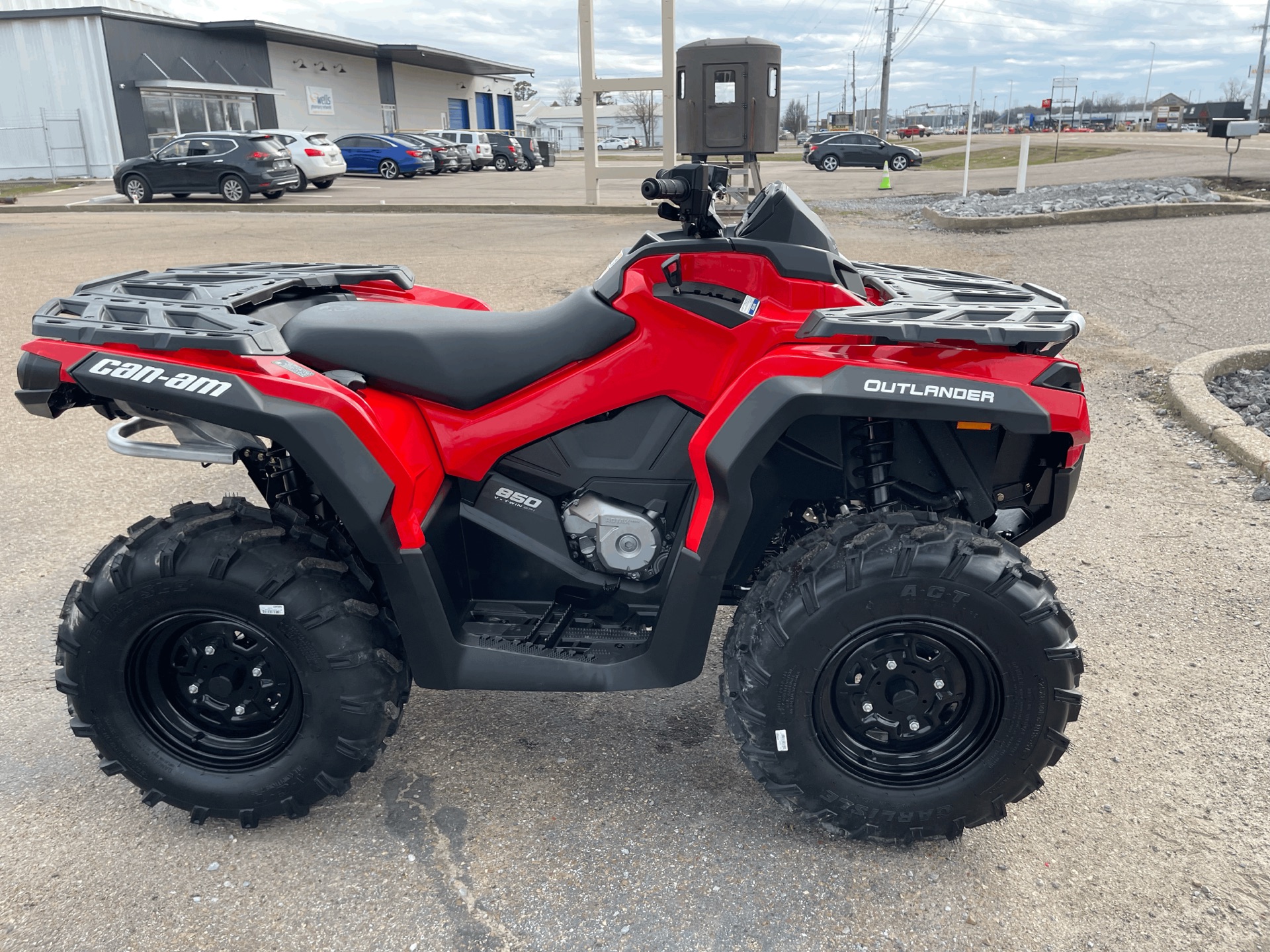 2023 Can-Am Outlander 850 in Dyersburg, Tennessee - Photo 6