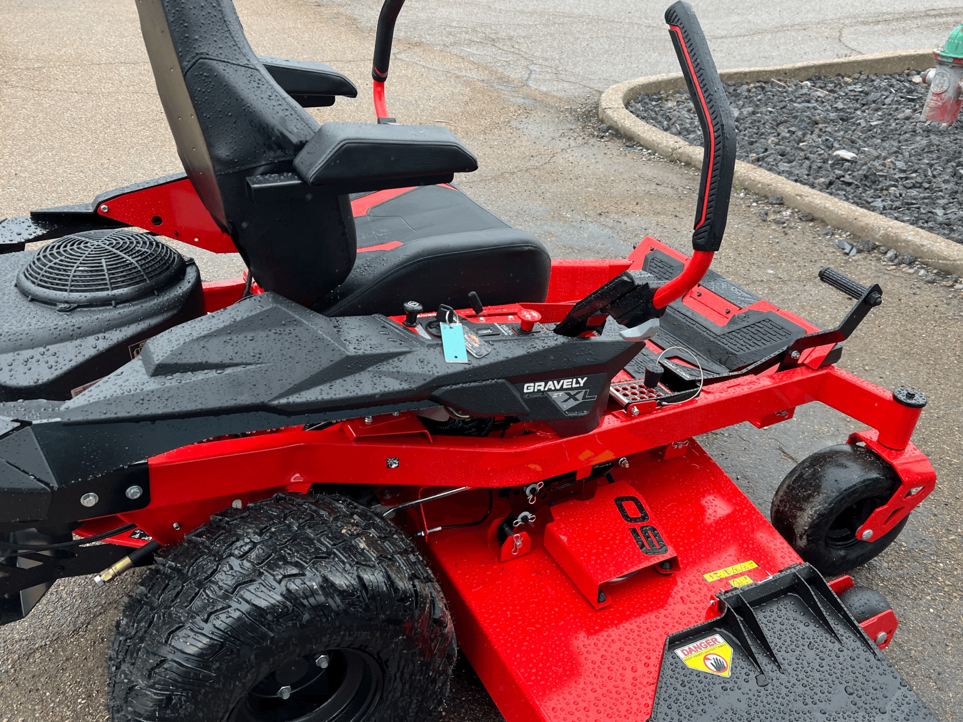 2024 Gravely USA ZT XL 60 in. Kawasaki FR730V 24 hp in Dyersburg, Tennessee - Photo 12