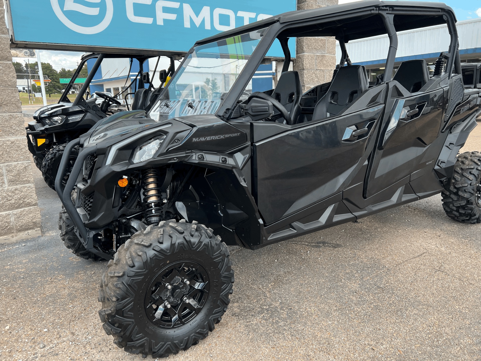 2023 Can-Am Maverick Sport Max DPS in Dyersburg, Tennessee - Photo 4