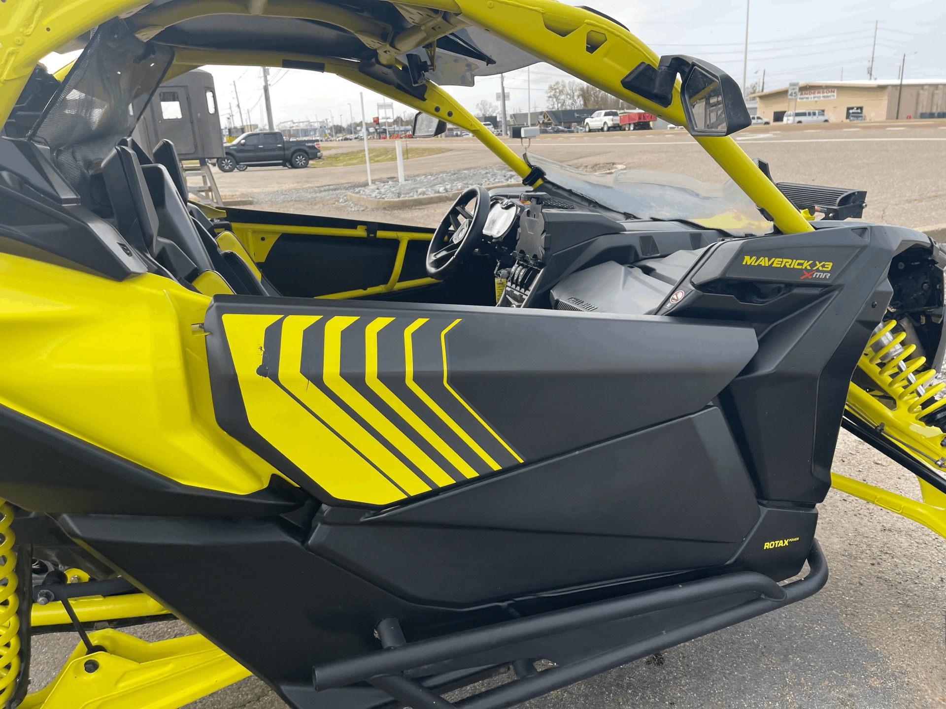 2018 Can-Am Maverick X3 X MR Turbo R in Dyersburg, Tennessee - Photo 12
