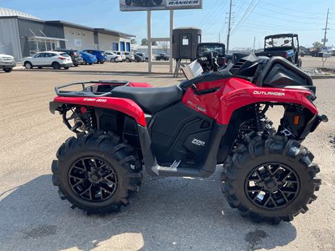 2023 Can-Am Outlander X MR 700 in Dyersburg, Tennessee - Photo 7