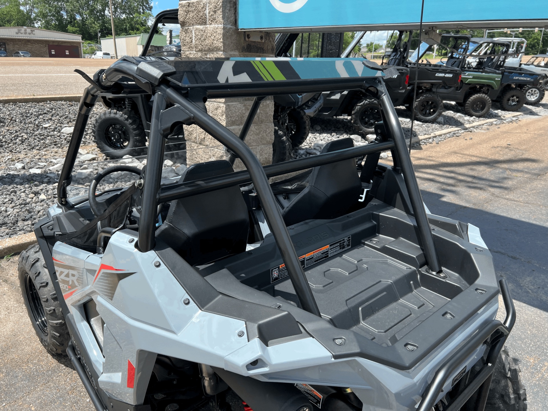 2024 Polaris RZR 200 EFI in Dyersburg, Tennessee - Photo 10