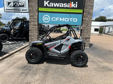 2024 Polaris RZR 200 EFI in Dyersburg, Tennessee - Photo 2