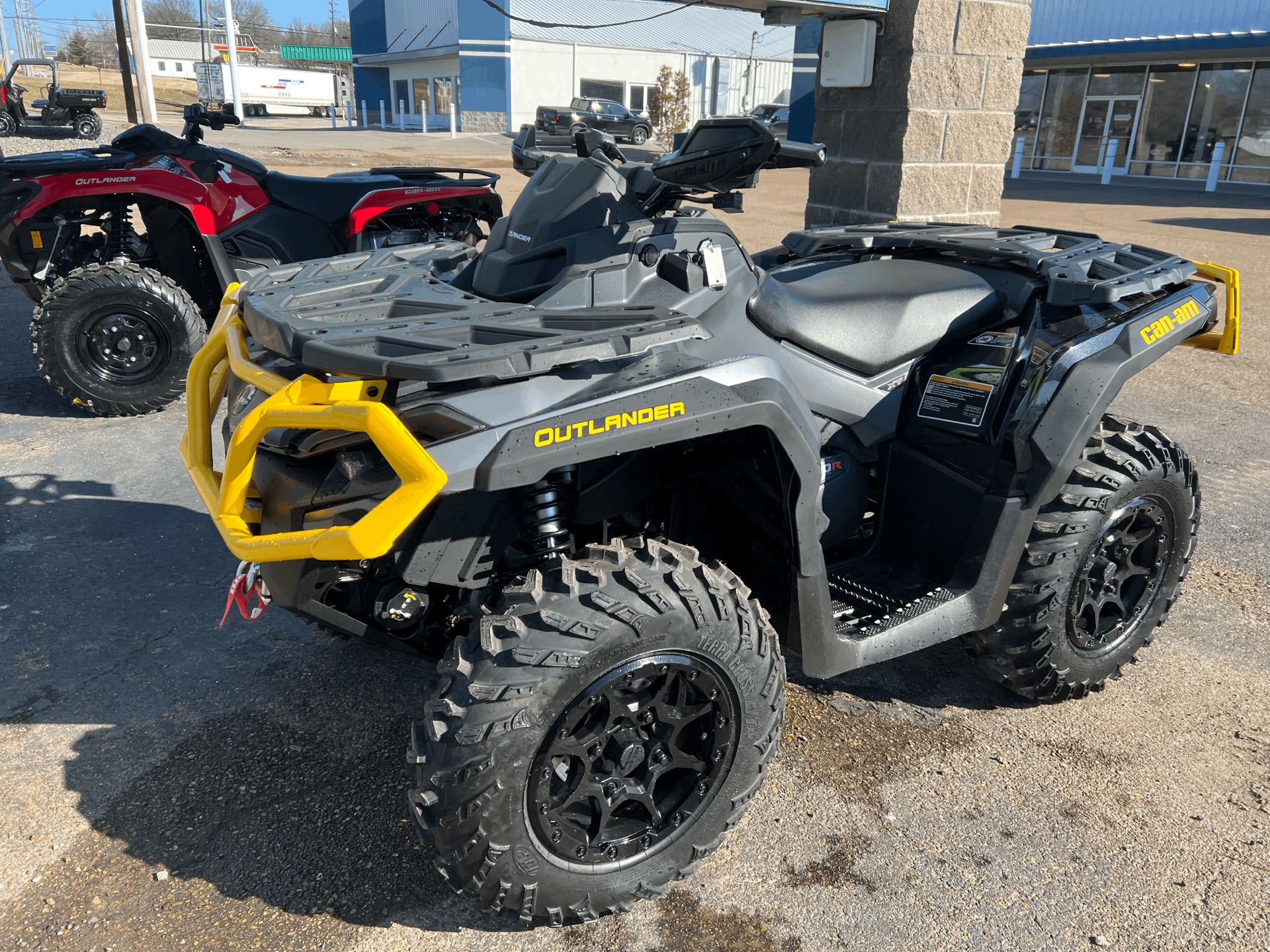 2023 Can-Am Outlander XT-P 1000R in Dyersburg, Tennessee - Photo 4