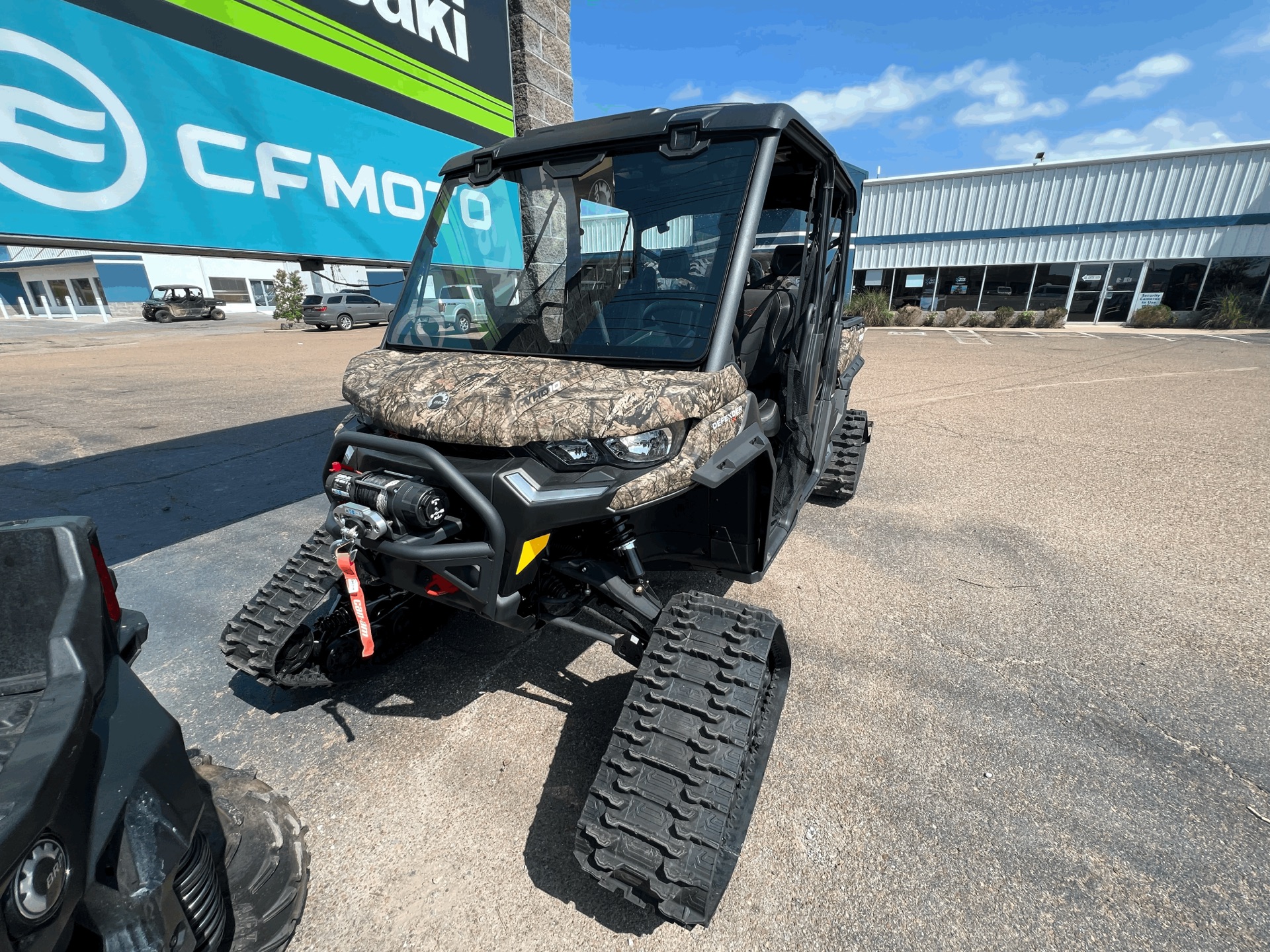 2023 Can-Am Defender MAX X MR HD10 in Dyersburg, Tennessee - Photo 8