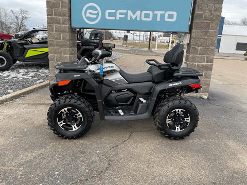 2022 CFMOTO CForce 600 Touring in Dyersburg, Tennessee - Photo 2