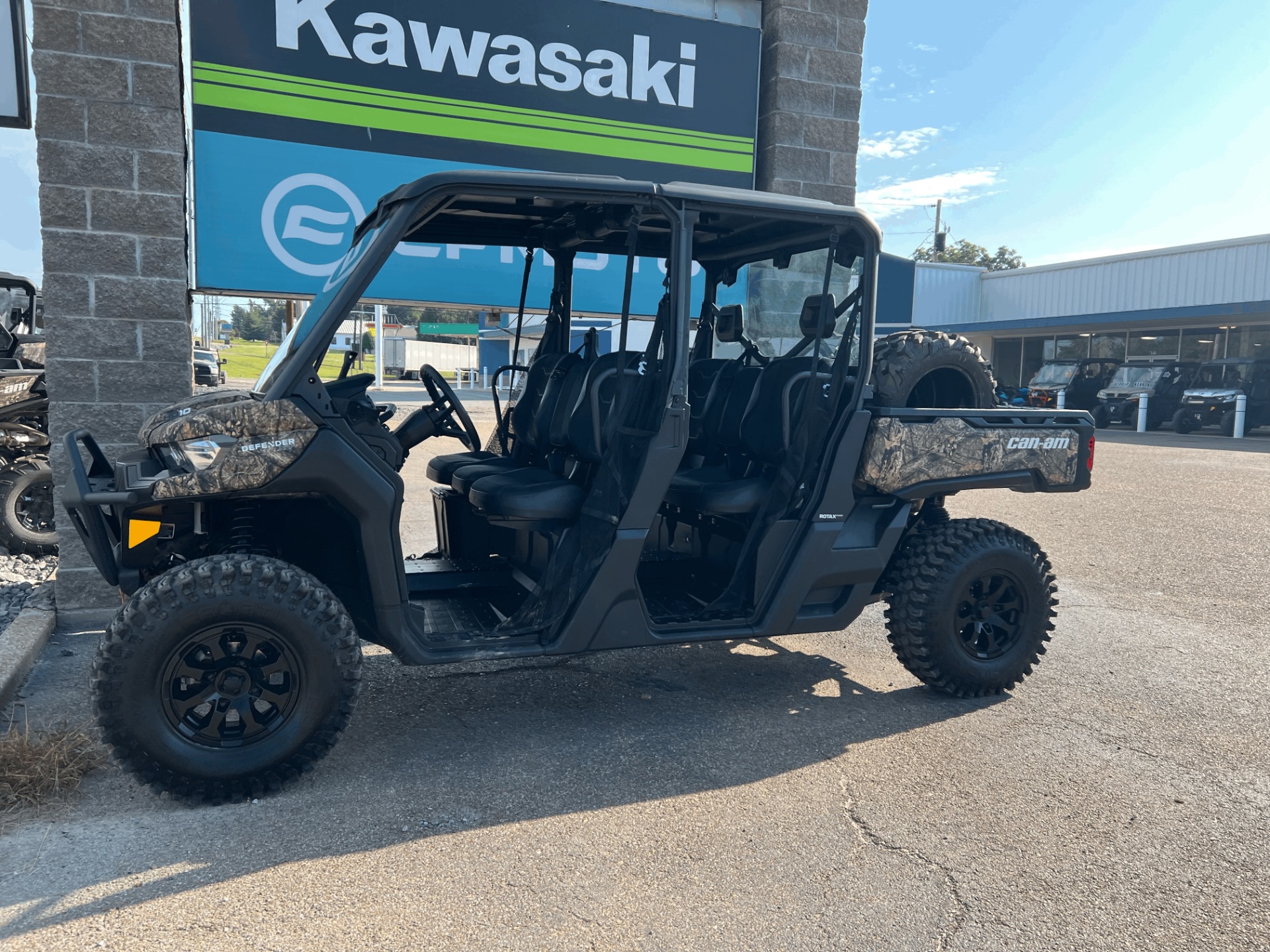 2023 Can-Am Defender MAX XT HD10 in Dyersburg, Tennessee - Photo 3