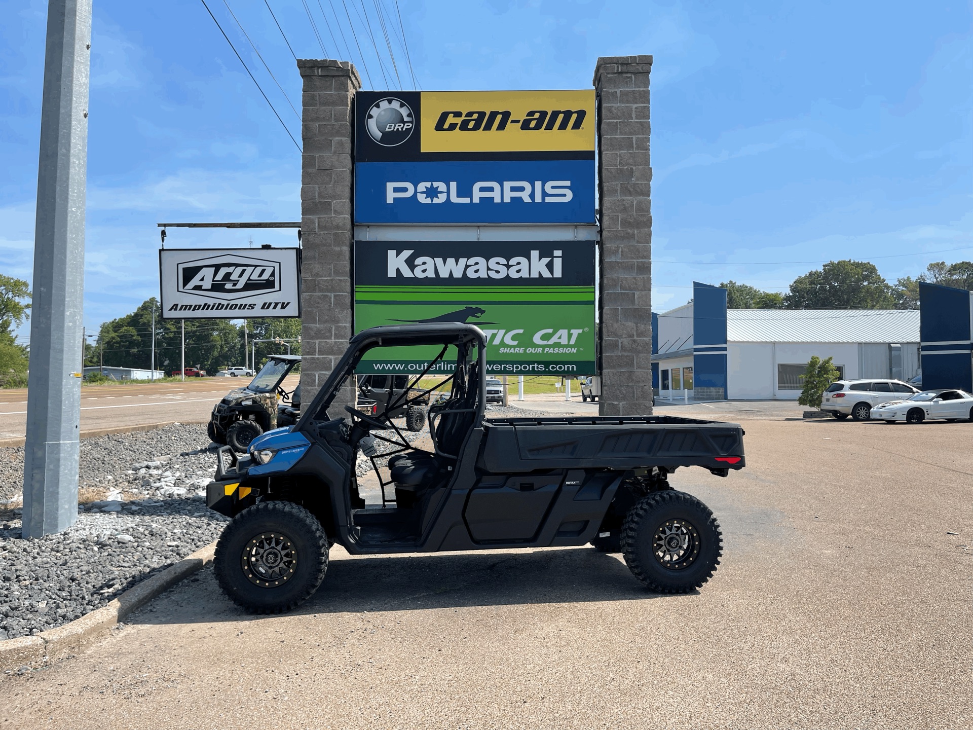 2022 Can-Am Defender Pro XT HD10 in Dyersburg, Tennessee - Photo 1