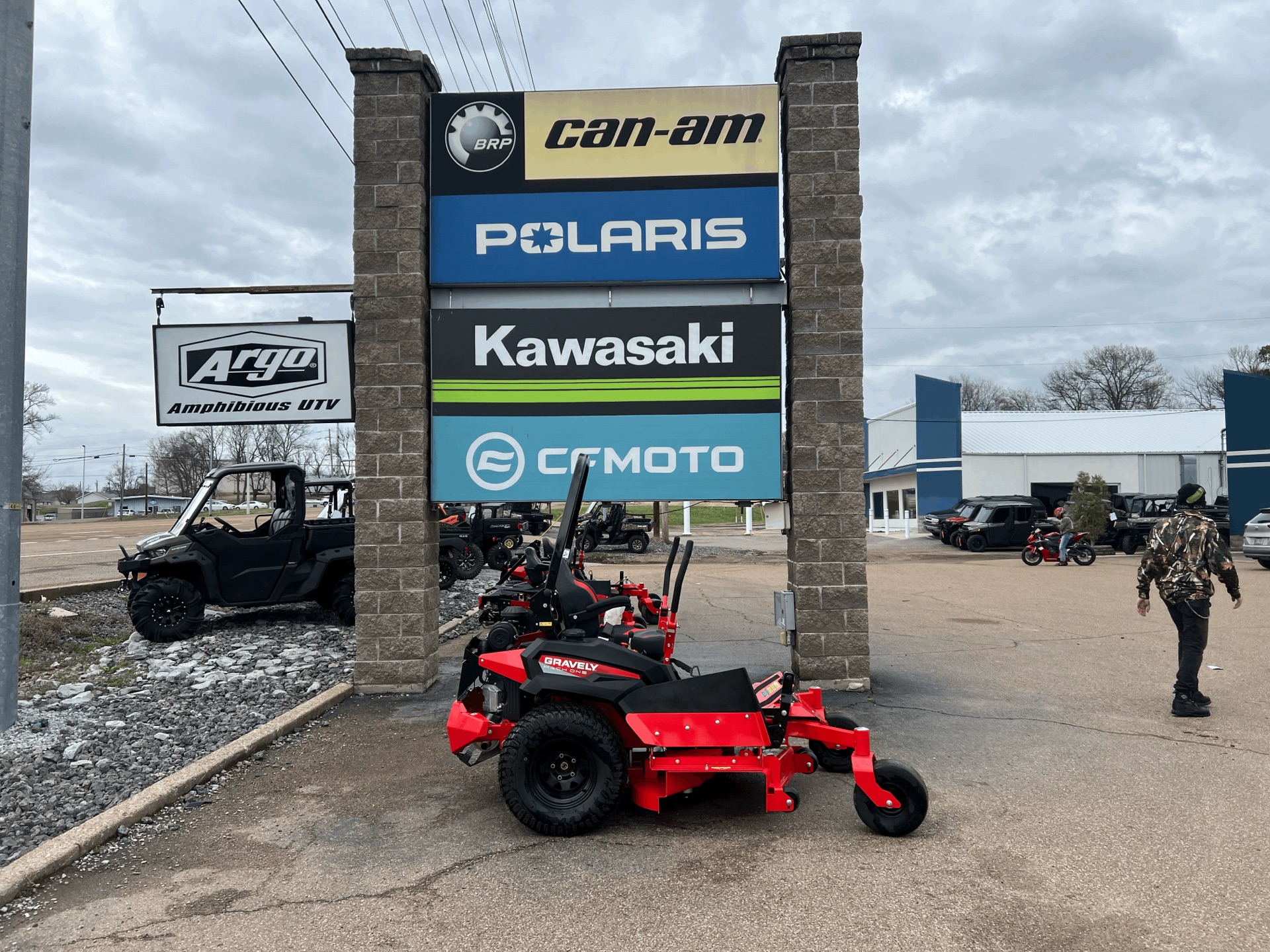 2023 Gravely USA Pro-Turn Mach One 60 in. Kawasaki FX921V 31 hp in Dyersburg, Tennessee - Photo 1
