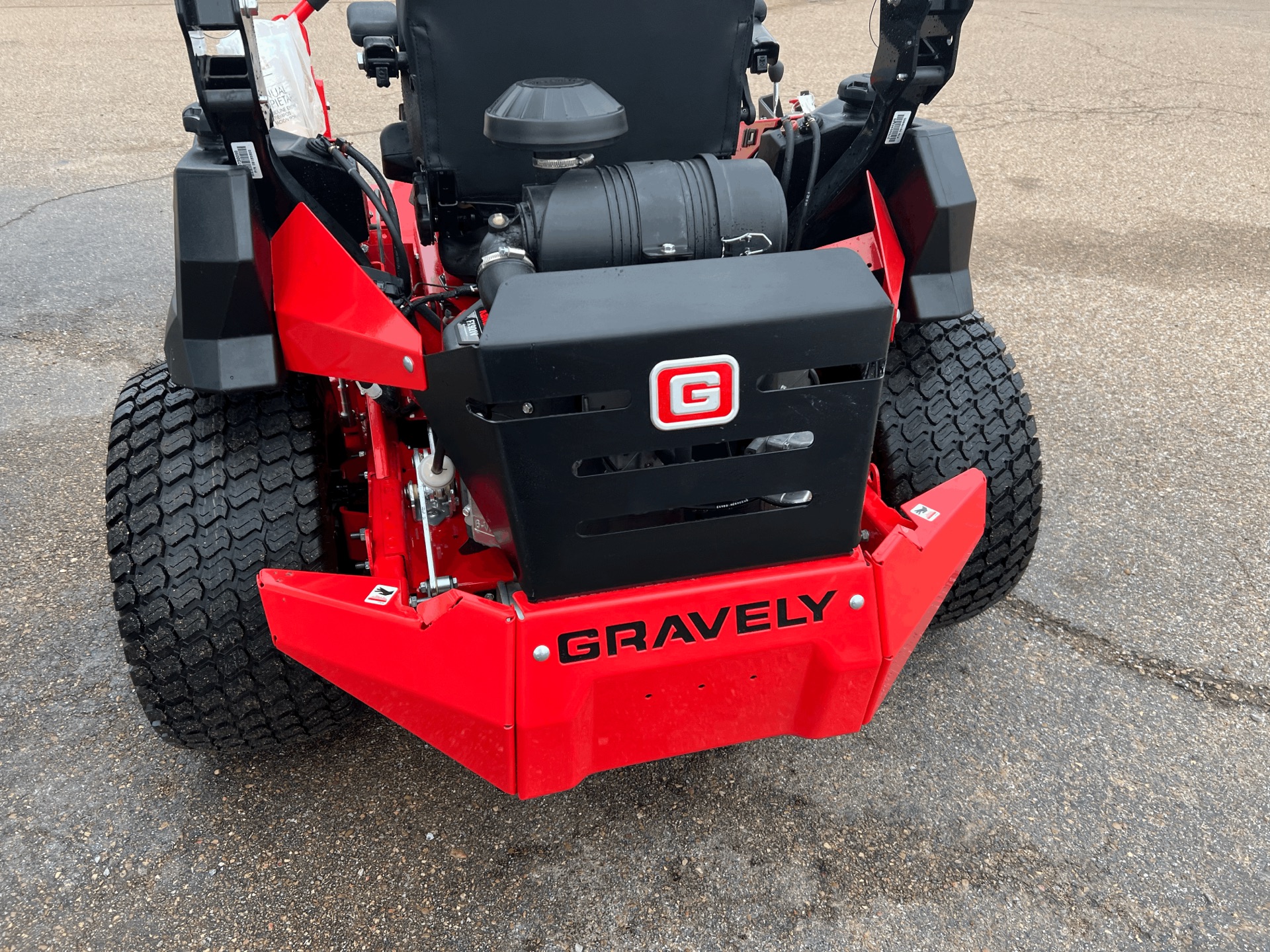 2023 Gravely USA Pro-Turn Mach One 60 in. Kawasaki FX921V 31 hp in Dyersburg, Tennessee - Photo 15