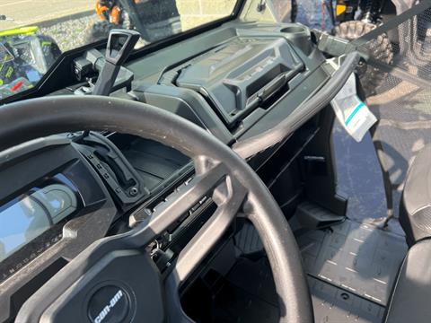 2023 Can-Am Defender X MR HD10 in Dyersburg, Tennessee - Photo 17