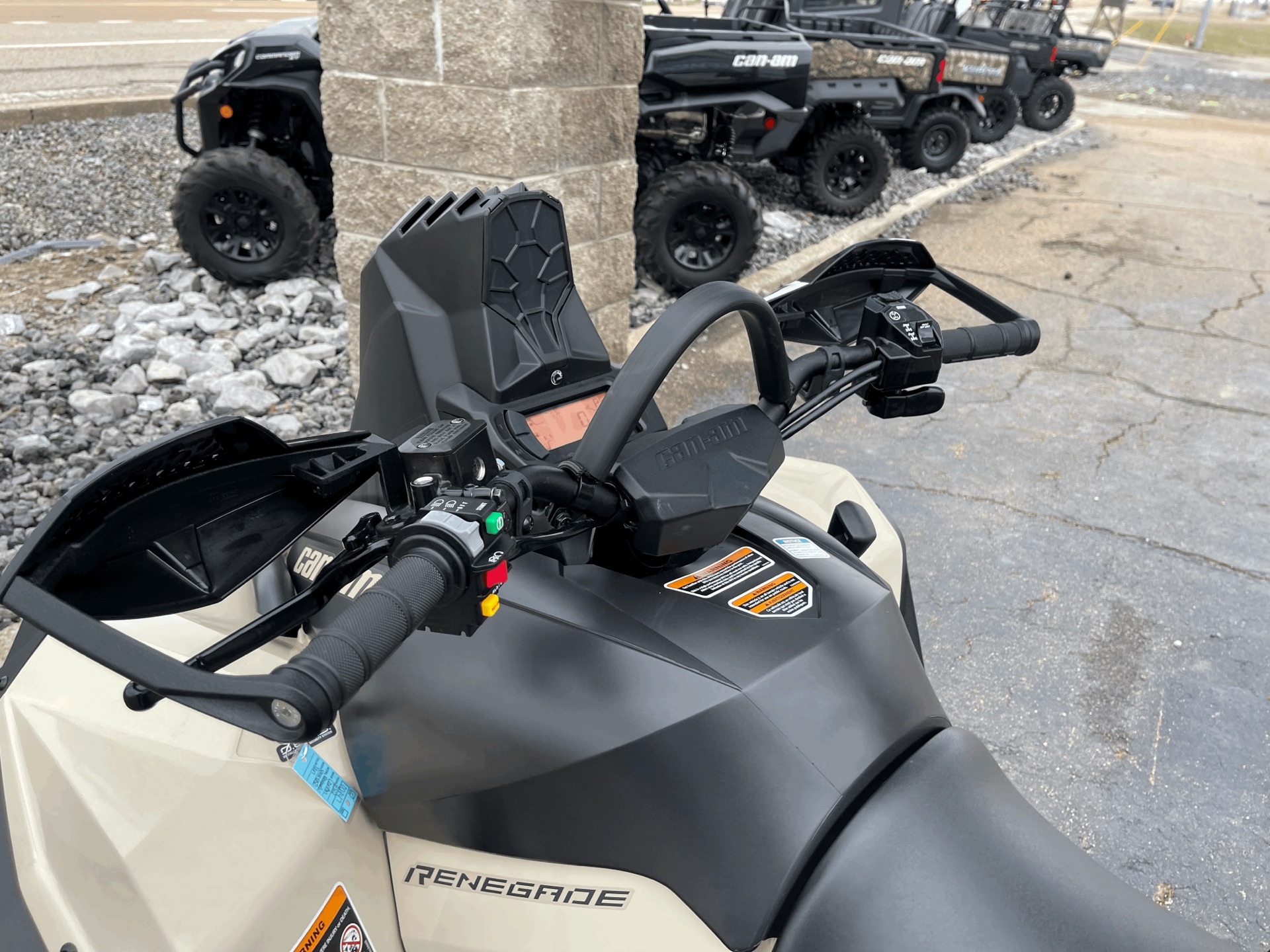 2022 Can-Am Renegade X MR 650 in Dyersburg, Tennessee - Photo 12