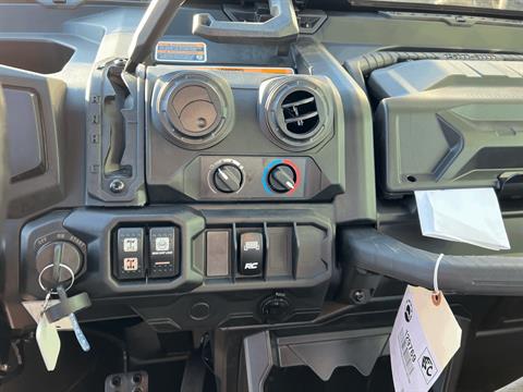 2024 Can-Am Defender DPS CAB HD9 in Dyersburg, Tennessee - Photo 23
