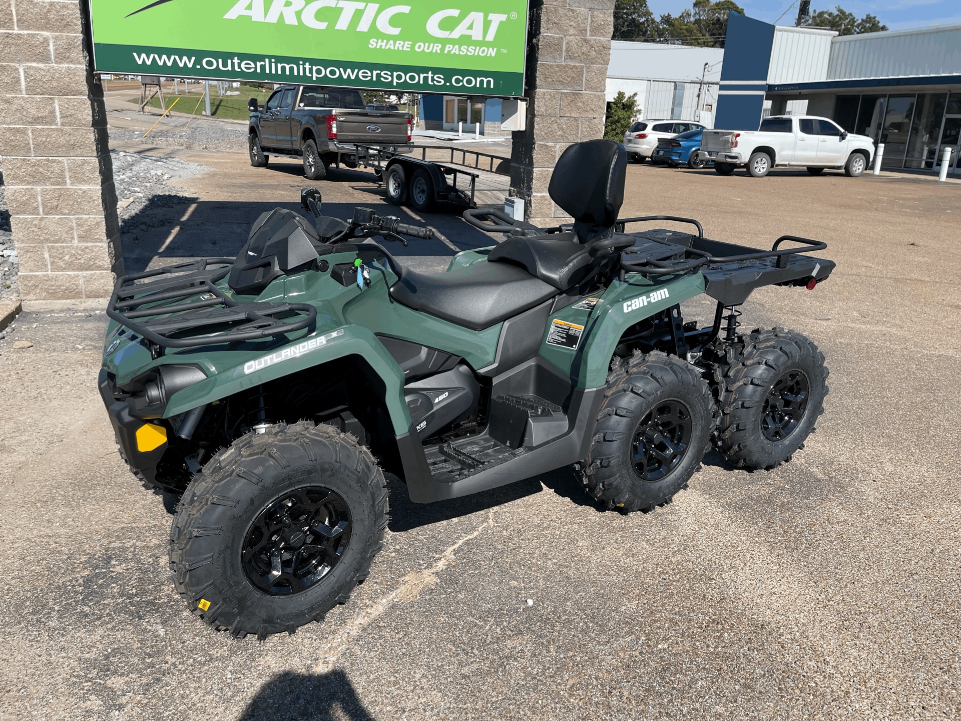 2022 Can-Am Outlander MAX 6x6 DPS 450 in Dyersburg, Tennessee - Photo 3
