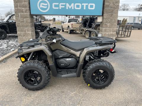 2023 Can-Am Outlander XT 570 in Dyersburg, Tennessee - Photo 3