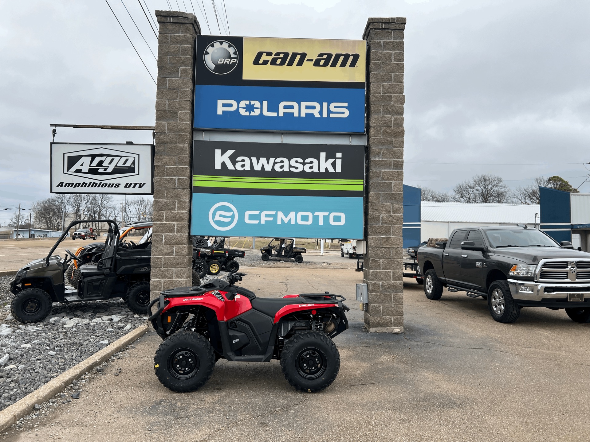 2024 Can-Am Outlander 500 2WD in Dyersburg, Tennessee - Photo 1