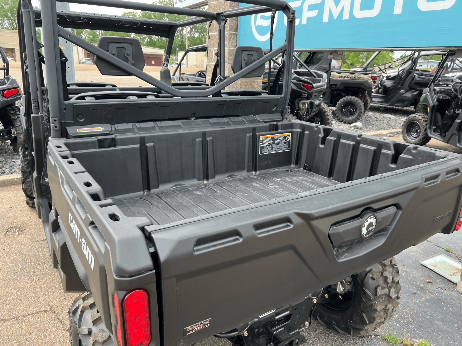 2024 Can-Am Defender MAX HD9 in Dyersburg, Tennessee - Photo 10