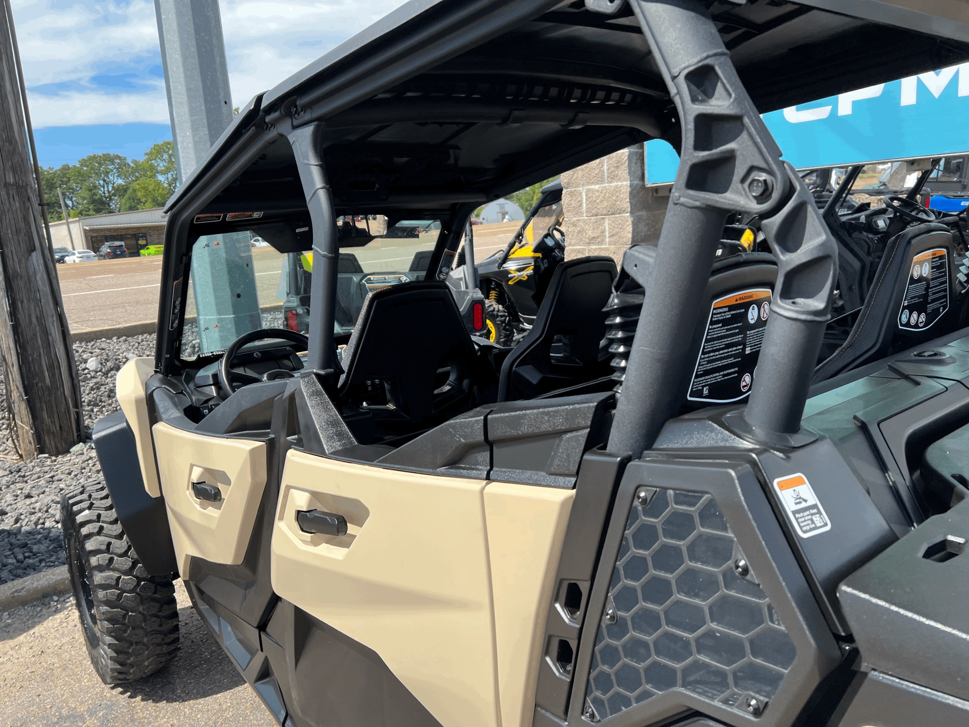 2023 Can-Am Commander MAX XT-P 1000R in Dyersburg, Tennessee - Photo 13