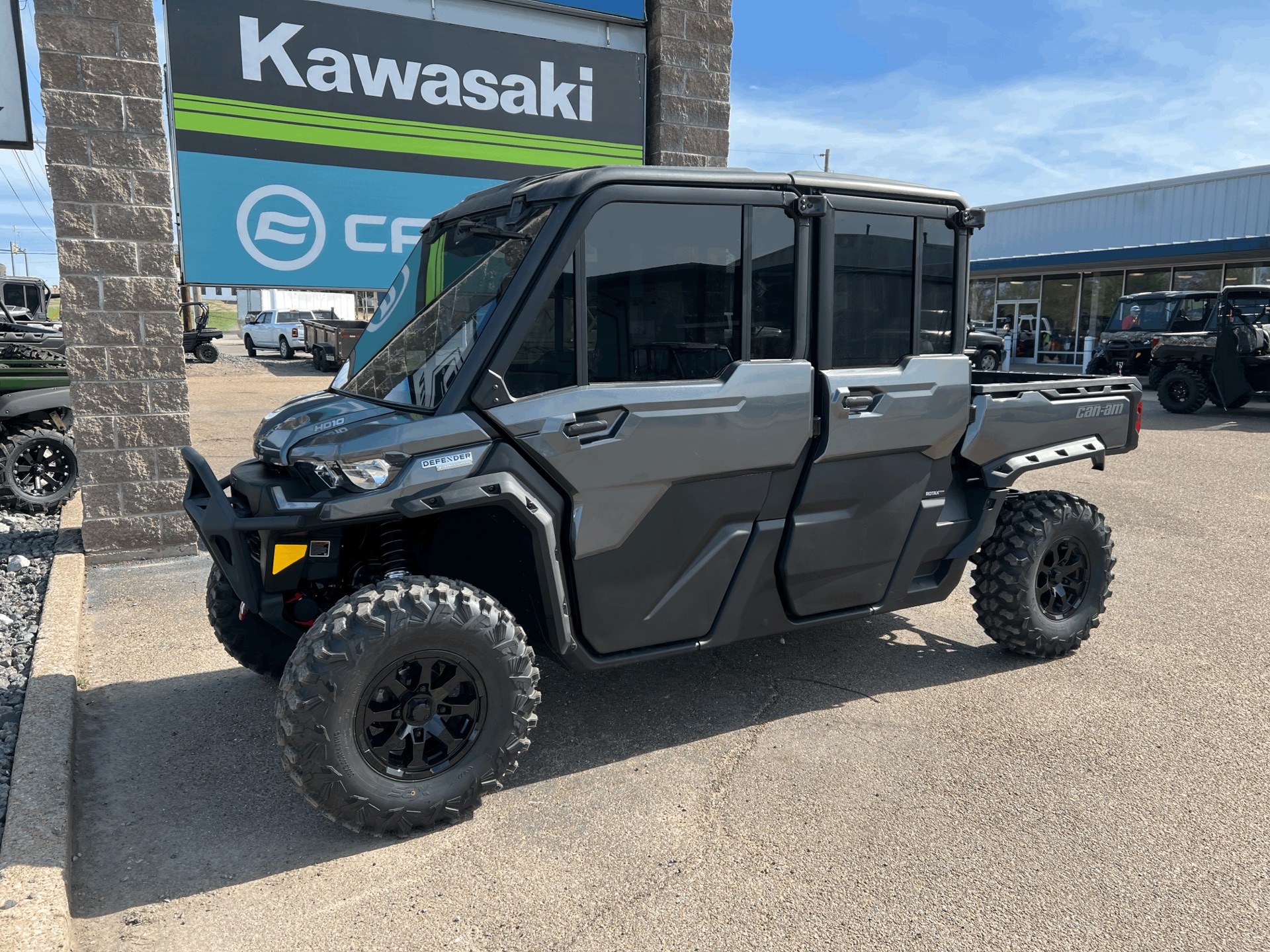 2024 Can-Am Defender MAX Limited in Dyersburg, Tennessee - Photo 3