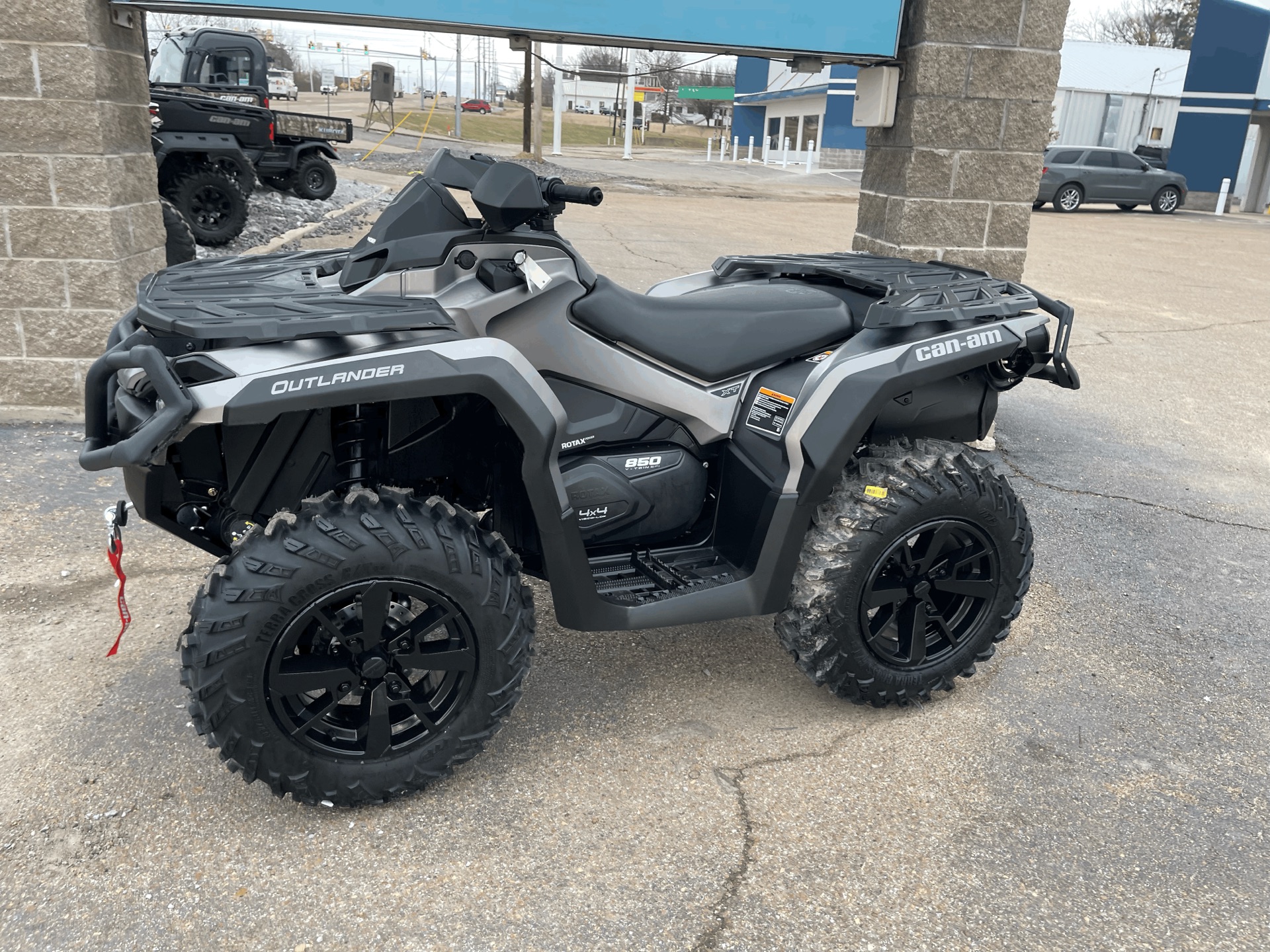 2023 Can-Am Outlander XT 850 in Dyersburg, Tennessee - Photo 3