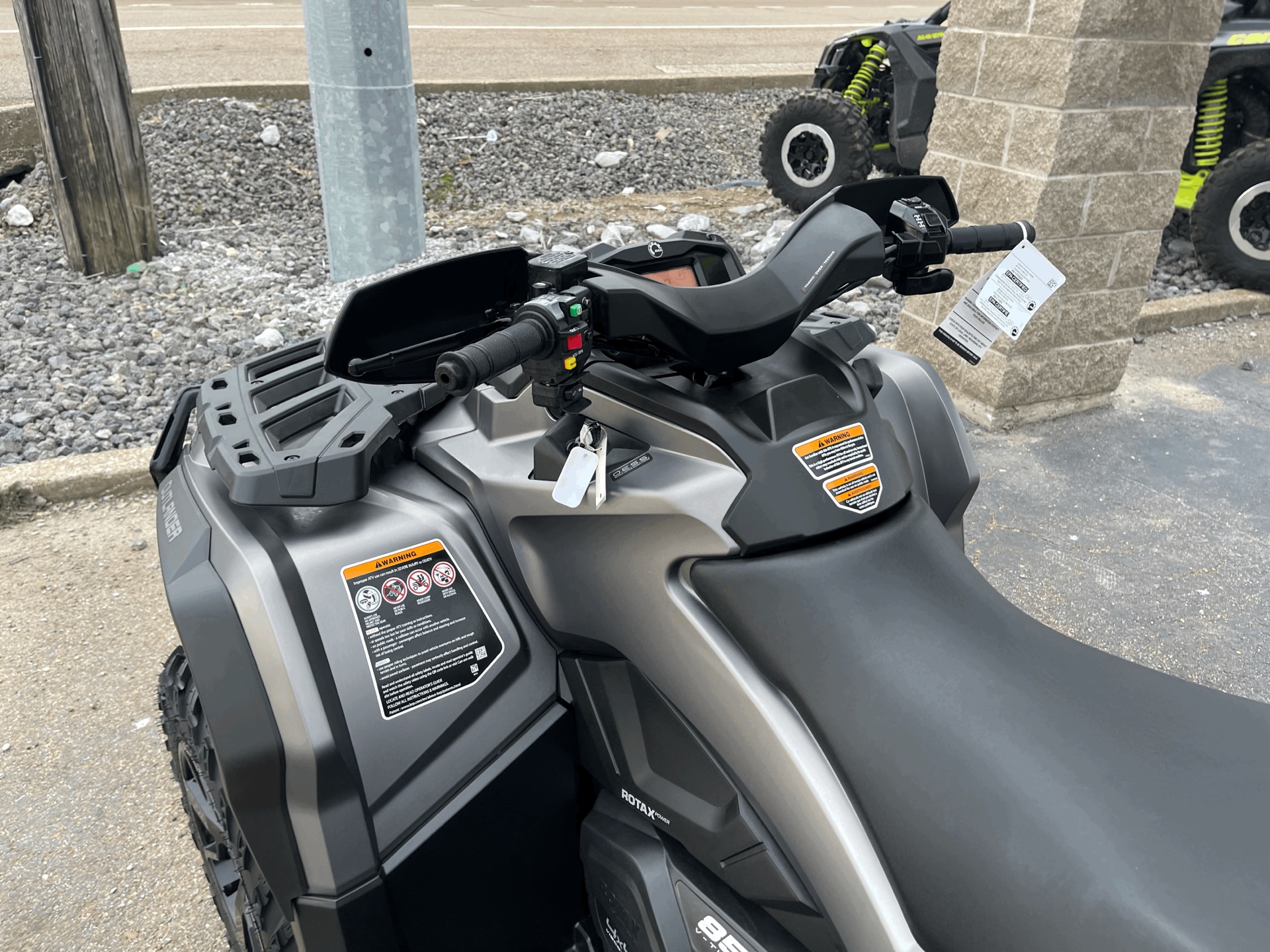 2023 Can-Am Outlander XT 850 in Dyersburg, Tennessee - Photo 12