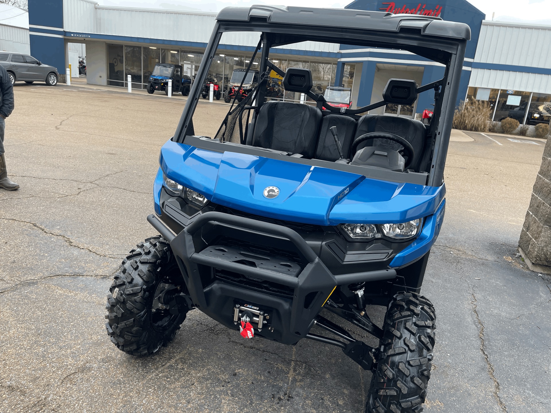 2022 Can-Am Defender 6x6 XT HD10 in Dyersburg, Tennessee - Photo 4
