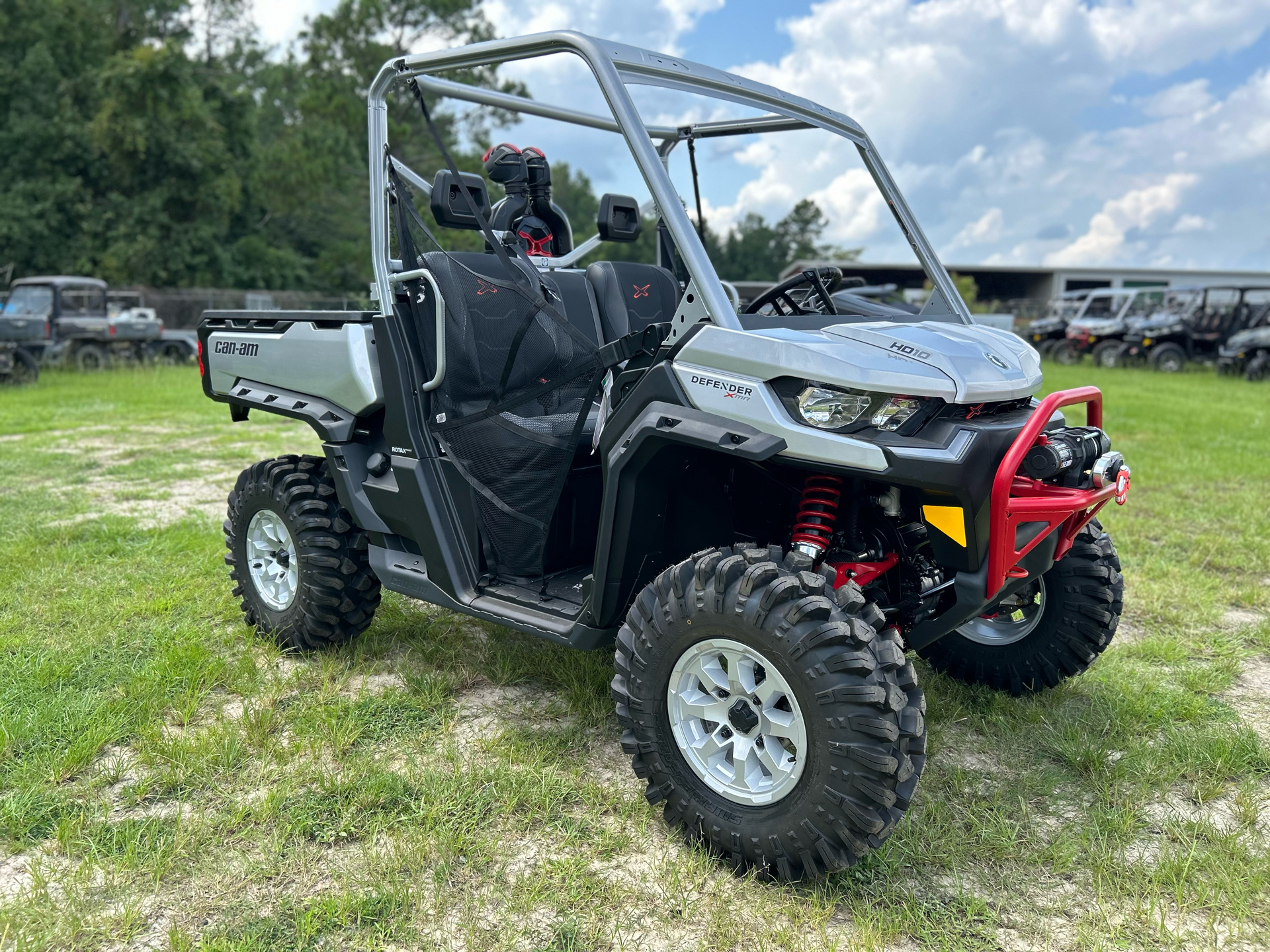 2025 Can-Am Defender X MR HD10 in Statesboro, Georgia - Photo 2