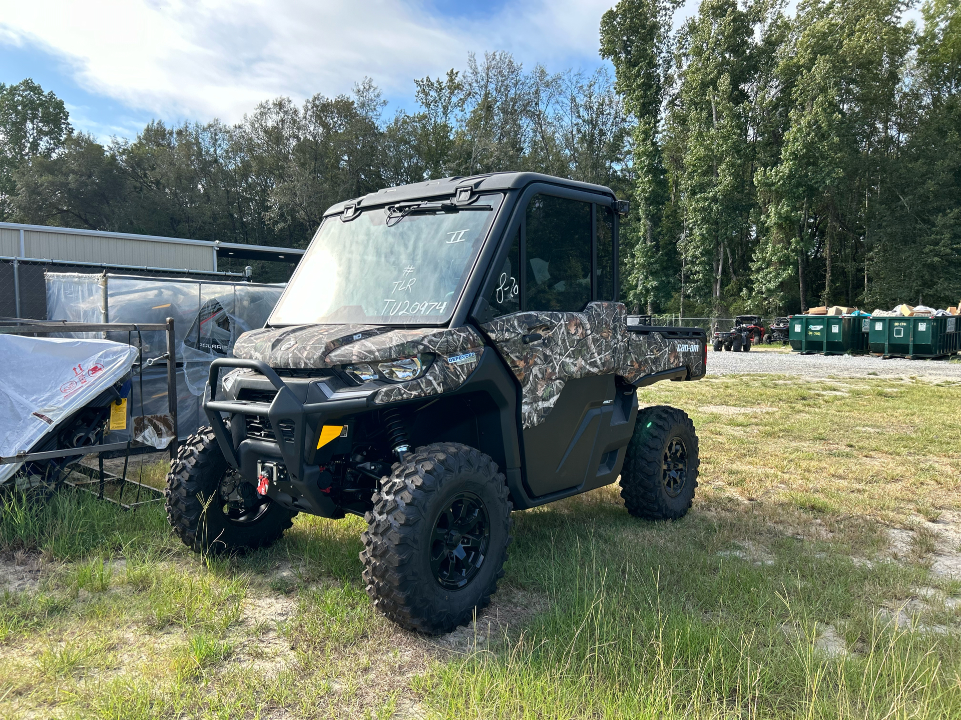 2025 Can-Am Defender Limited in Statesboro, Georgia - Photo 1