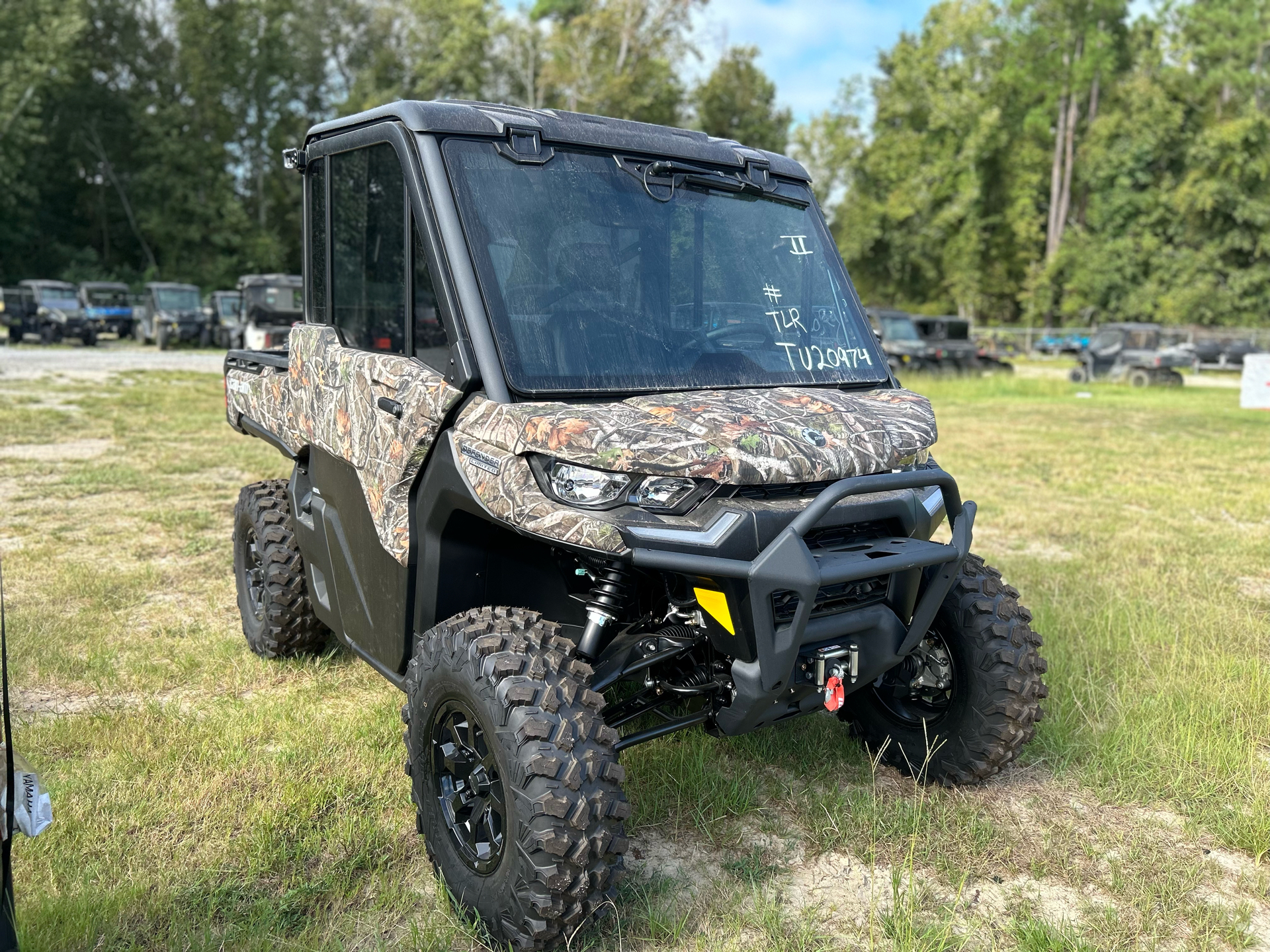 2025 Can-Am Defender Limited in Statesboro, Georgia - Photo 2